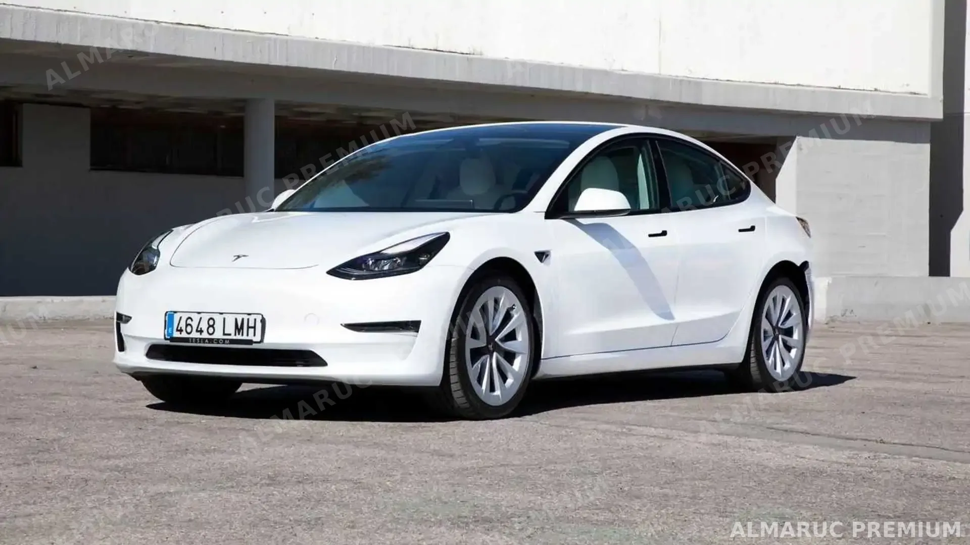 Tesla Model 3 Long Range
